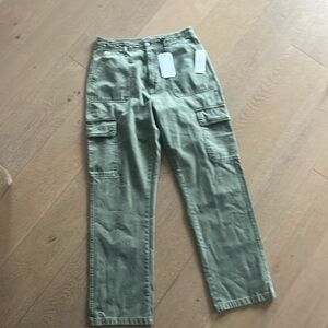 Brand new Velvet Heart green cargo pants